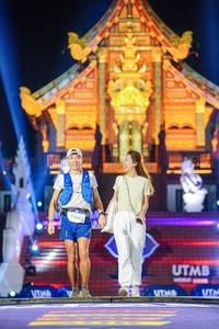 BIB: 
                            <button type="button" onclick="openModal(22347190)" class="btn btn-primary btn-sm float-right btn-popup" data-toggle="modal" data-target=".modal-high-quality">
                        <i class="fas fa-shopping-cart"></i> Add to Cart
                    </button>
                                            <button type="button" onclick="isThisMe(22347190, true)" class="btn btn-success btn-sm float-right btn-popup btn-isme hidden" data-toggle="tooltip" data-placement="bottom" title="นี่คือรูปของคุณใช่ไหม คลิกที่นี่เพื่อเอาเข้าอัลบั้ม">
                        <i class="fas fa-plus"></i> Add to album
                    </button>
                    <button type="button" onclick="isThisMe(22347190, false)" class="btn btn-warning btn-sm float-right btn-popup btn-isnotme hidden">
                        <i class="fas fa-ban"></i> Remove from album
                    </button>